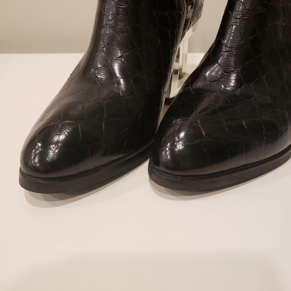 Jeffrey Campbell Snakeskin Booties - Sz 5 US - Picture 3 of 9